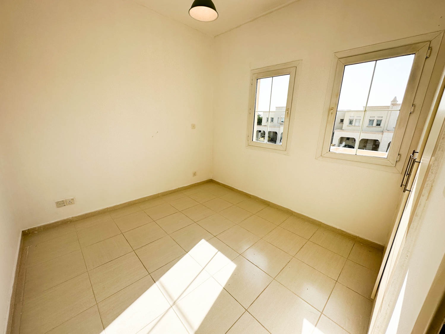 3 Bedrooms Townhouse in Springs 5