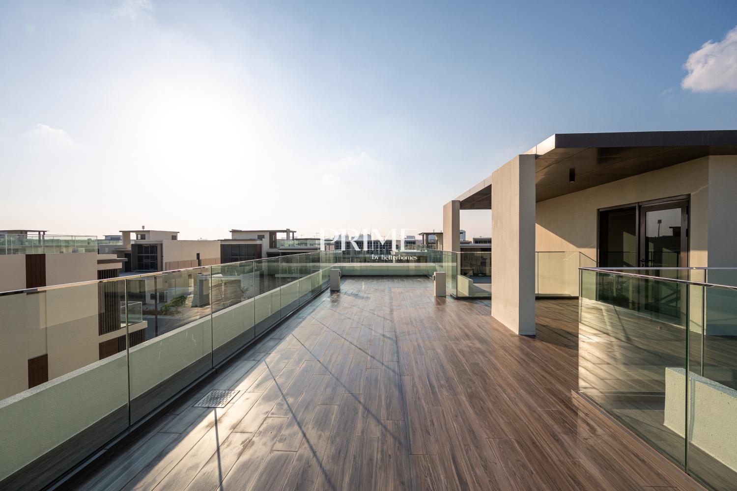 5 Bedrooms Villa in Golf Place 1