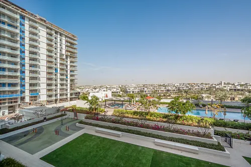 2 Bedrooms Apartment in Golfville Block A