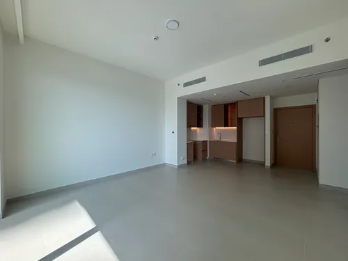 2 Bedrooms Apartment in Park Horizon Tower 1