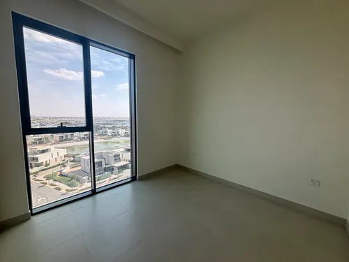 2 Bedrooms Apartment in Park Horizon Tower 1