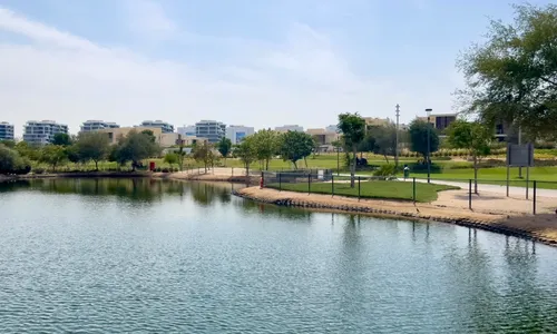 2 Bedrooms Apartment in Park Horizon Tower 1