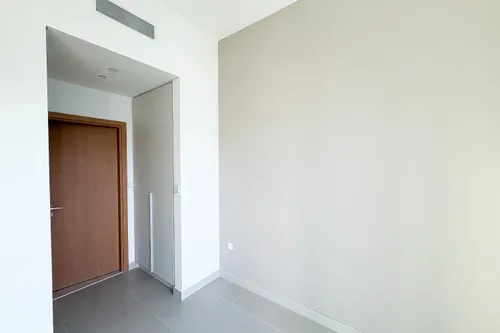 2 Bedrooms Apartment in Park Horizon Tower 1