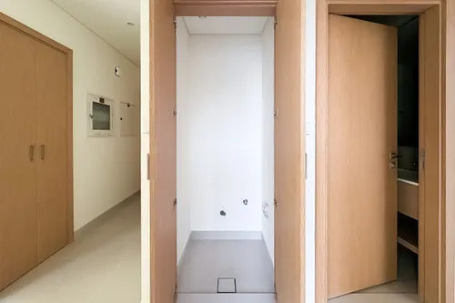 2 Bedrooms Apartment in Park Horizon Tower 1