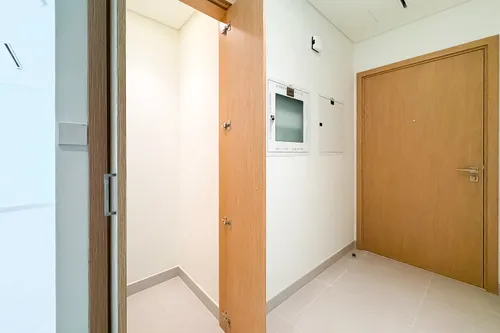 2 Bedrooms Apartment in Park Horizon Tower 1