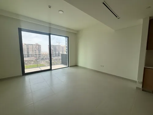2 Bedrooms Apartment in Park Horizon Tower 1