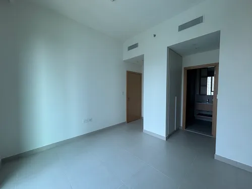 2 Bedrooms Apartment in Park Horizon Tower 1