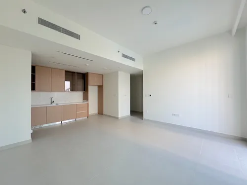 2 Bedrooms Apartment in Park Horizon Tower 1