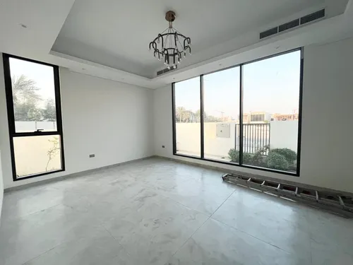 5 Bedrooms Villa in Al Furjan West