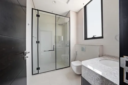 5 Bedrooms Villa in West Village