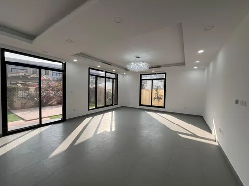5 Bedrooms Villa in Al Furjan West