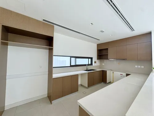 5 Bedrooms Villa in Tilal Al Furjan 1