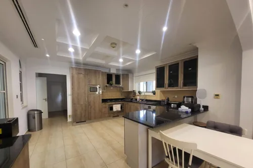 5 Bedrooms Villa in Camino 11