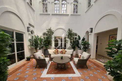 Stunning Upgraded Valencia | Large Plot | Furnished