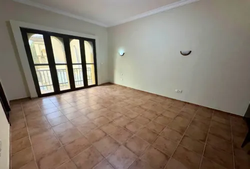 5 Bedrooms Villa in Centro Courtyard 6
