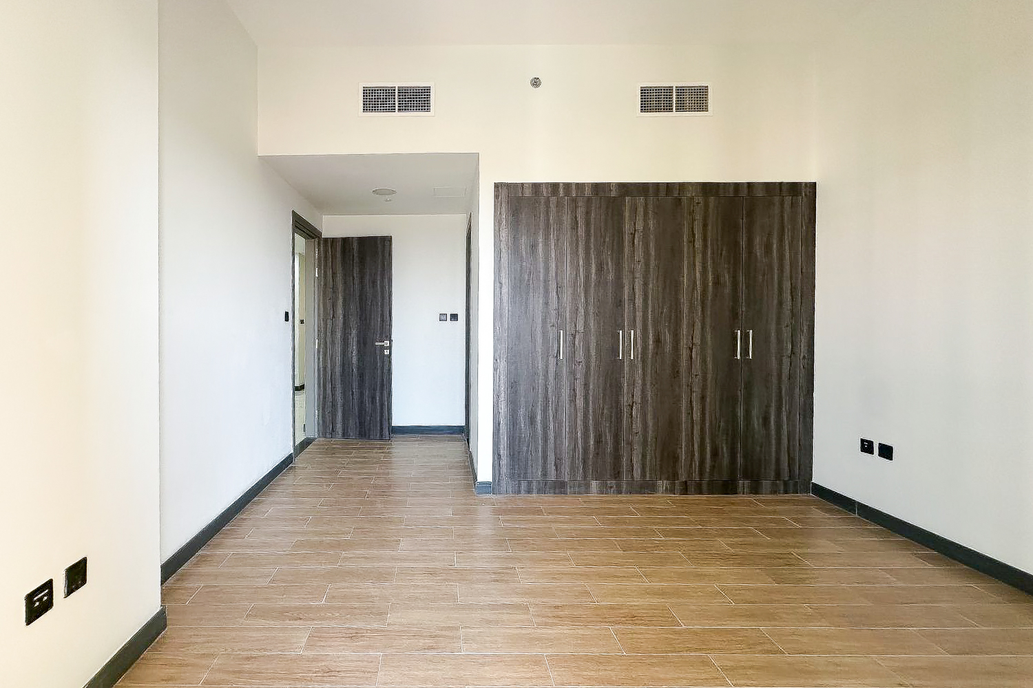 1 Bedroom Apartment in Rukan Tower C