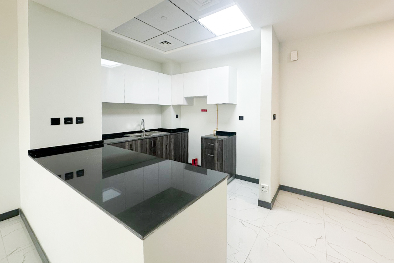 1 Bedroom Apartment in Rukan Tower C