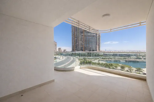 2 Bedrooms Apartment in Opalz By Danube Tower 2