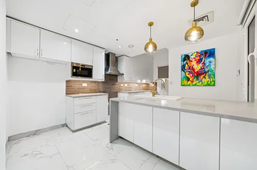 4 Bedrooms Townhouse in Summer 2