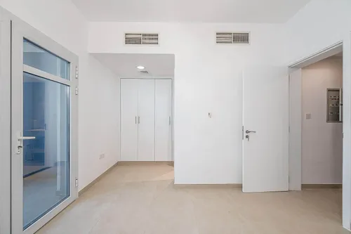 4 Bedrooms Townhouse in Autumn 2