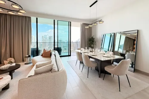 3 Bedrooms Apartment in Luma Park Views