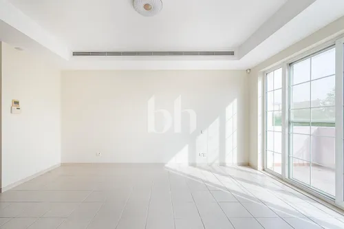 4 Bedrooms Villa in Mirador