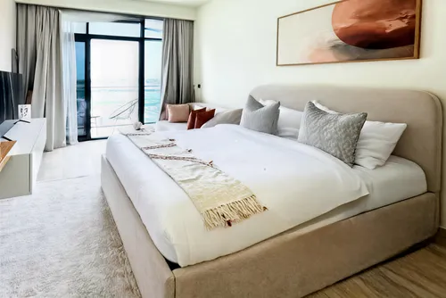  Apartment in Azizi Riviera 44