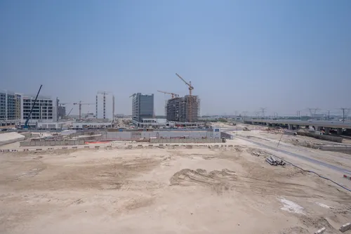 Apartment in Azizi Riviera 44