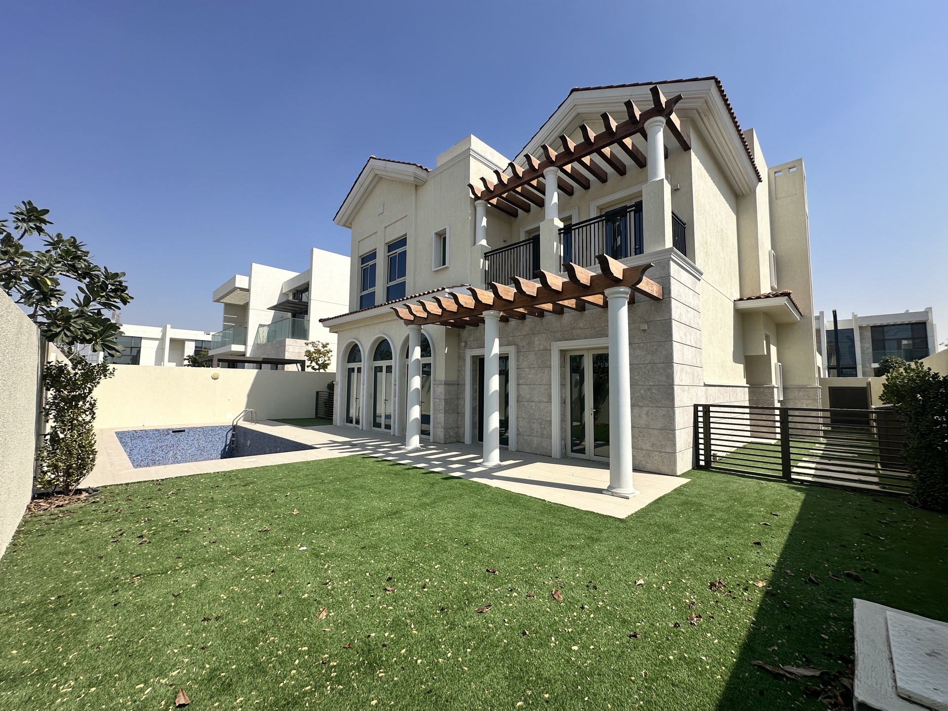 4 Bedrooms Villa in The Residences at District One