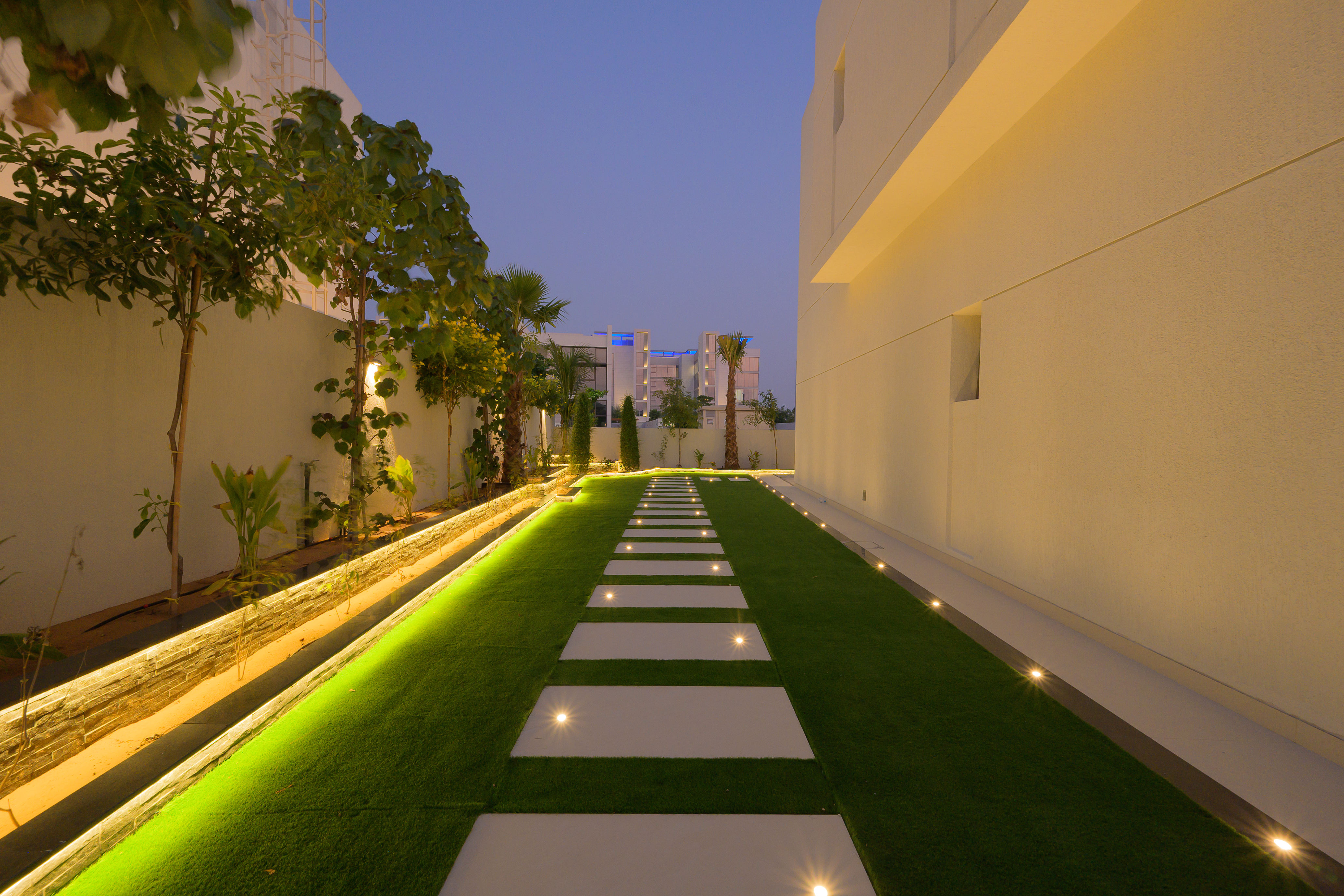 5 Bedrooms Villa in District One - B Villas