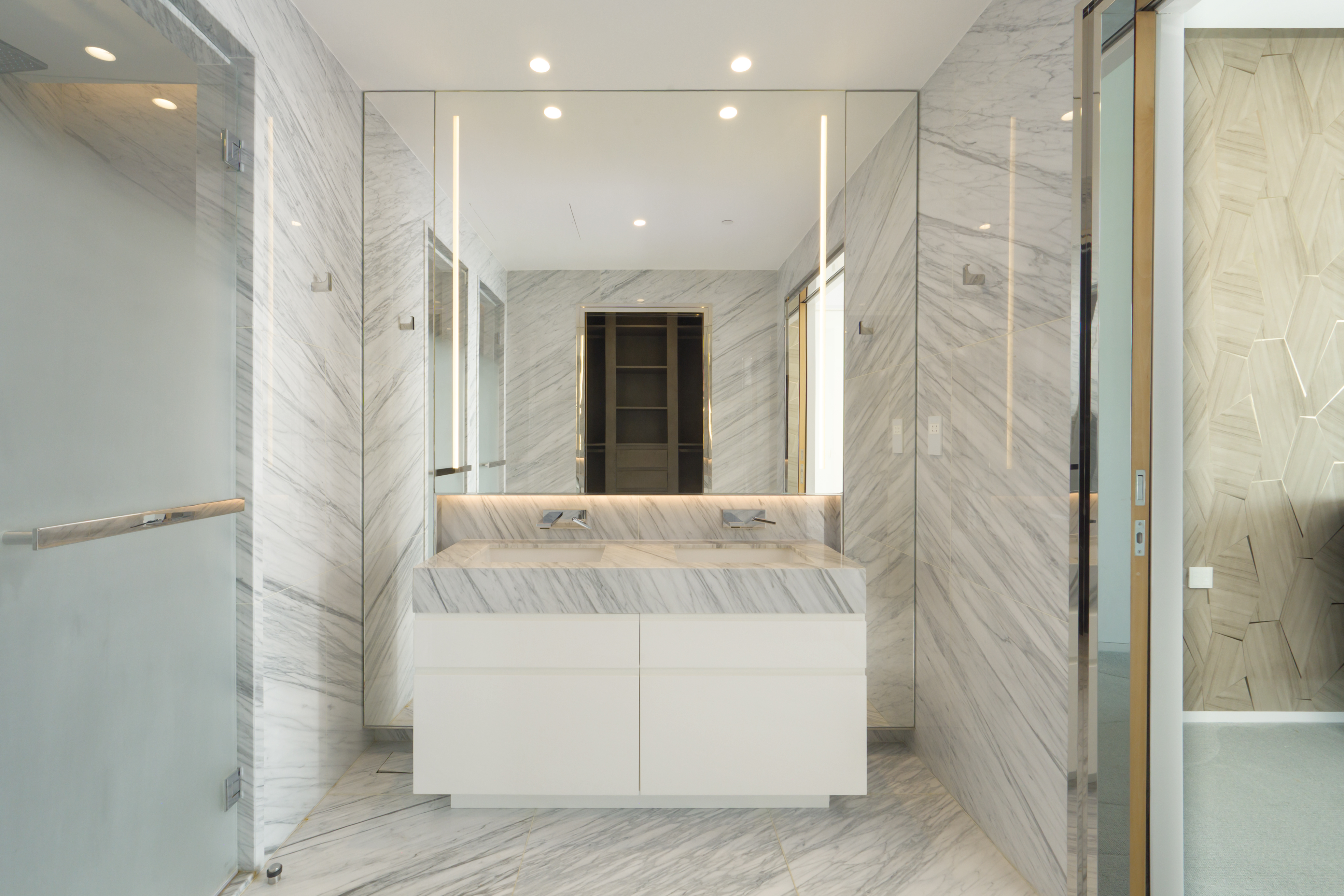 2 Bedrooms Apartment in Atlantis The Royal Residences