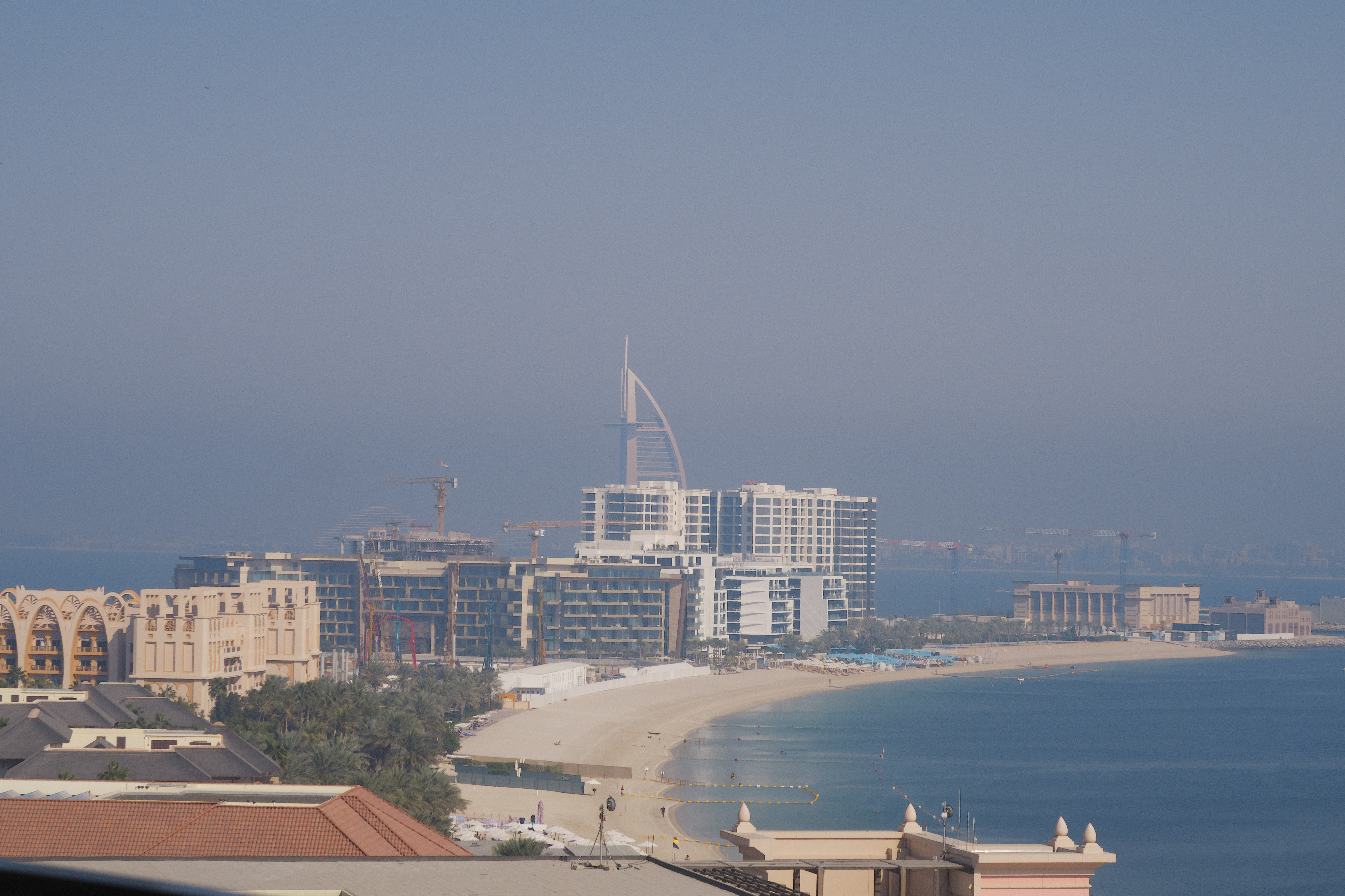 2 Bedrooms Apartment in Atlantis The Royal Residences