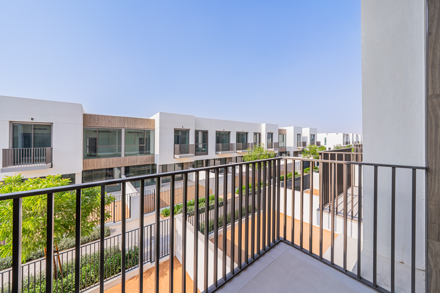 3 Bedrooms Townhouse in Nara