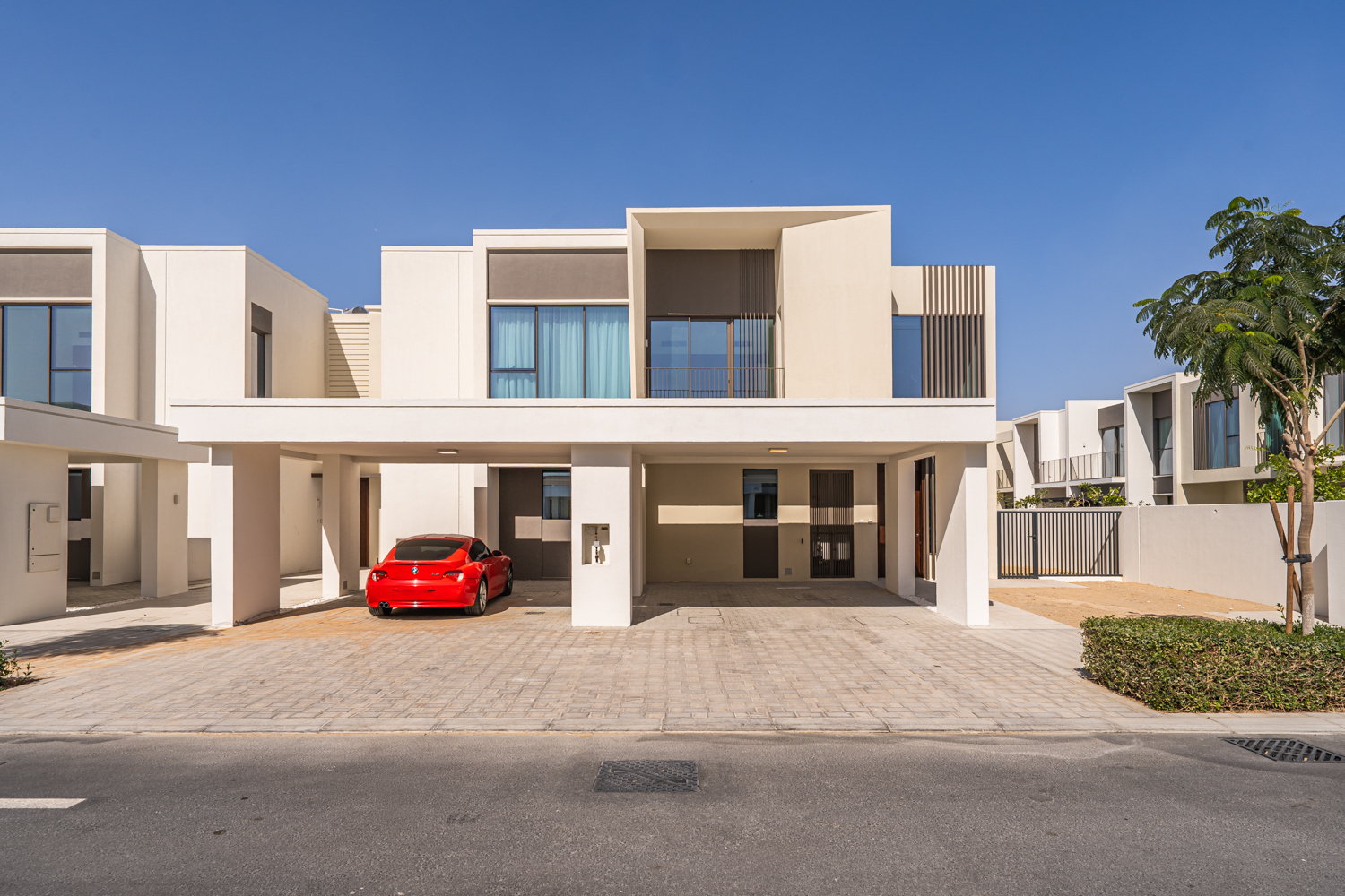 4 Bedrooms Townhouse in Nara