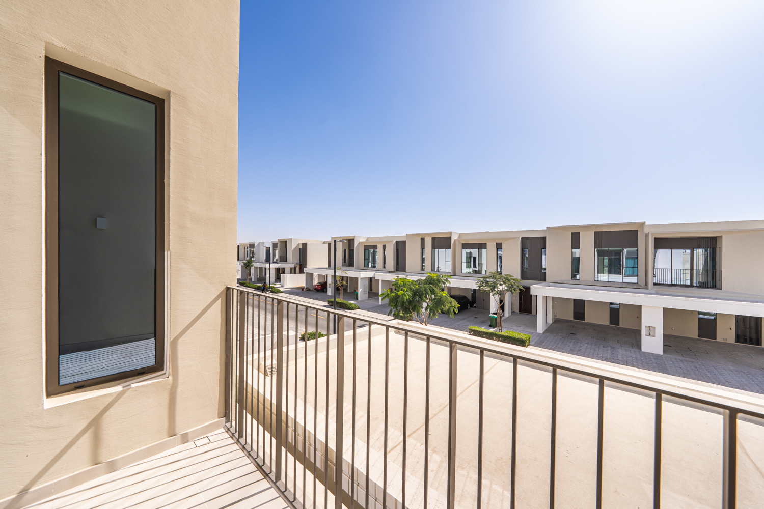 4 Bedrooms Townhouse in Nara