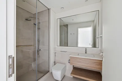 3 Bedrooms Townhouse in Nara