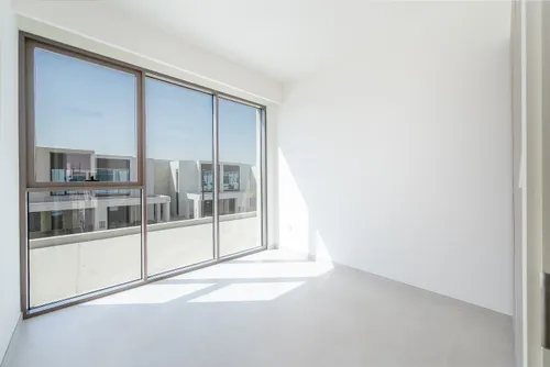 4 Bedrooms Townhouse in Nara