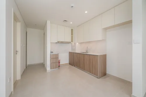 4 Bedrooms Townhouse in Nara