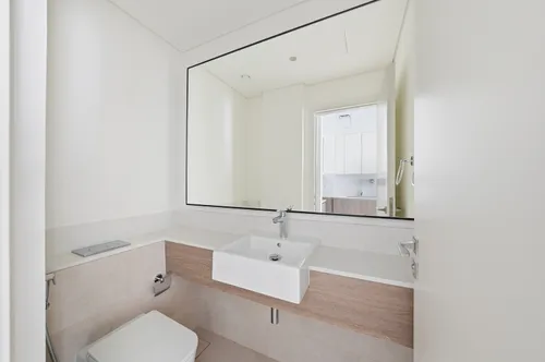 3 Bedrooms Townhouse in Nara