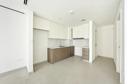 3 Bedrooms Townhouse in Nara