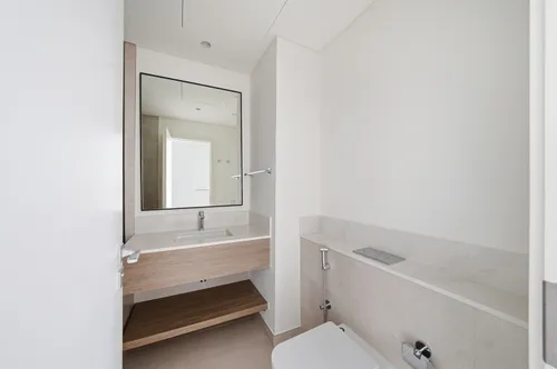 3 Bedrooms Townhouse in Nara