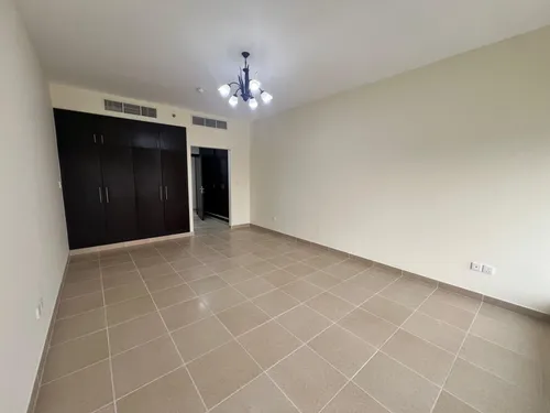 2 Bedrooms Apartment in Infinity Building