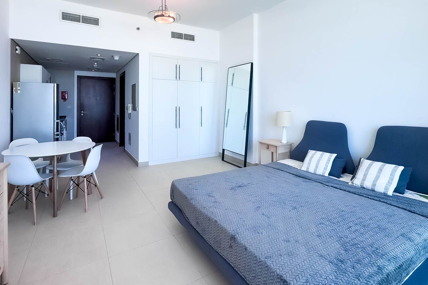  Apartment in Hilliana Tower