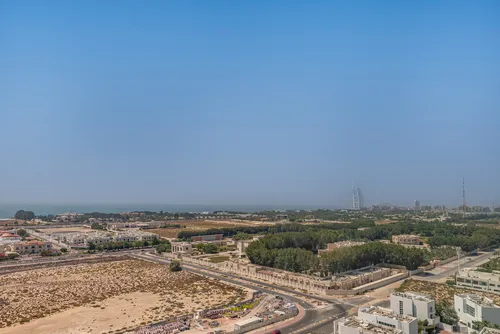 1 Bedroom Apartment in Hilliana Tower