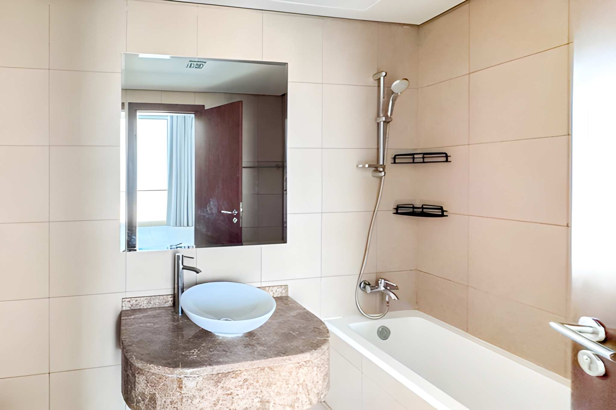 1 Bedroom Apartment in Hilliana Tower