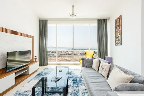 1 Bedroom Apartment in Hilliana Tower