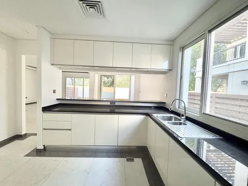 3 Bedrooms Townhouse in Al Habtoor Polo Resort and Club - The Residences