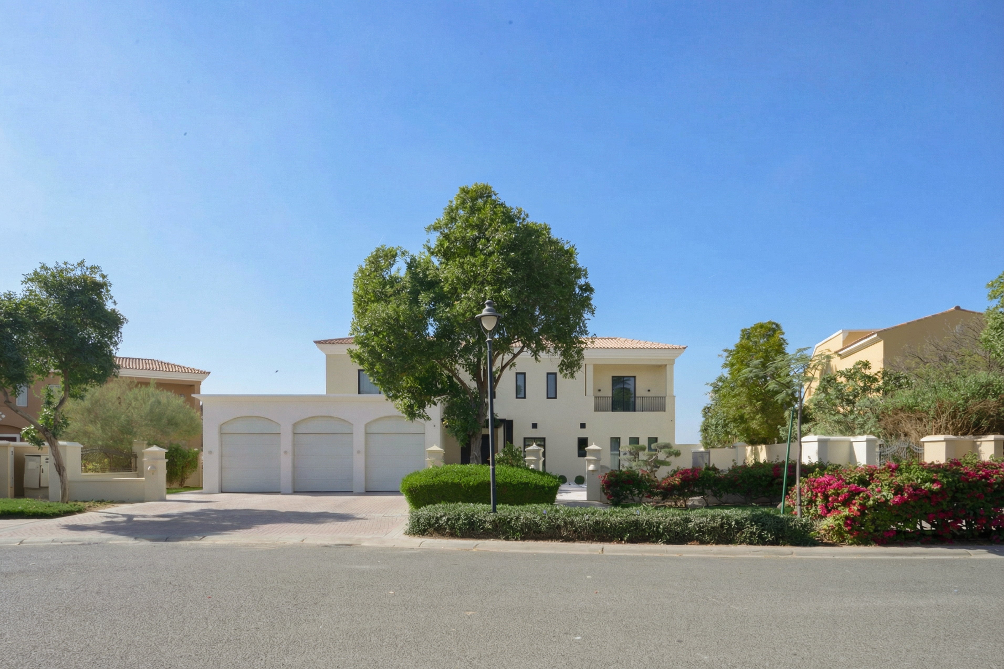 7 Bedrooms Villa in Mirador La Coleccion 1