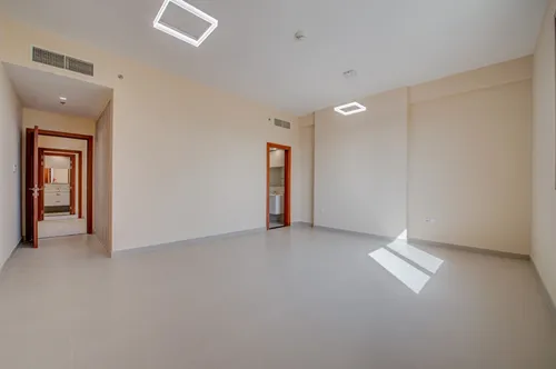 3 Bedrooms Apartment in Blue Reef Building