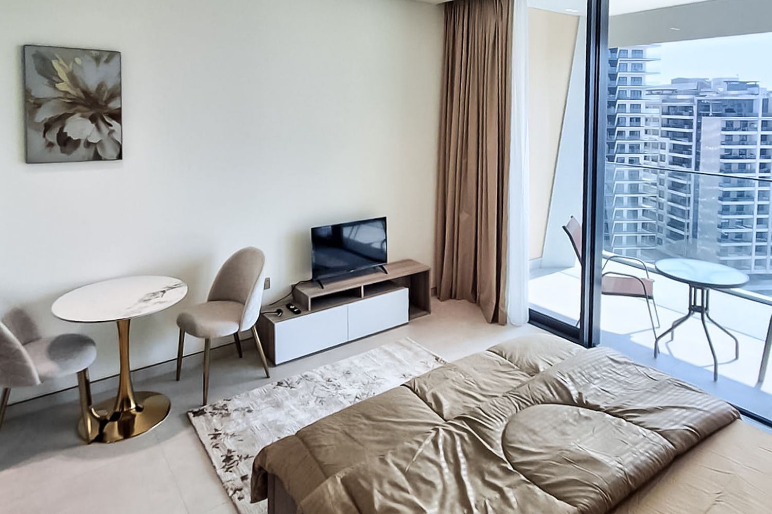 Studio Apartment in Binghatti Ghost